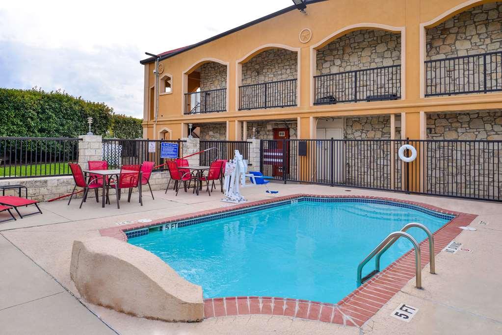Americas Best Value Inn Buda Eksteriør billede