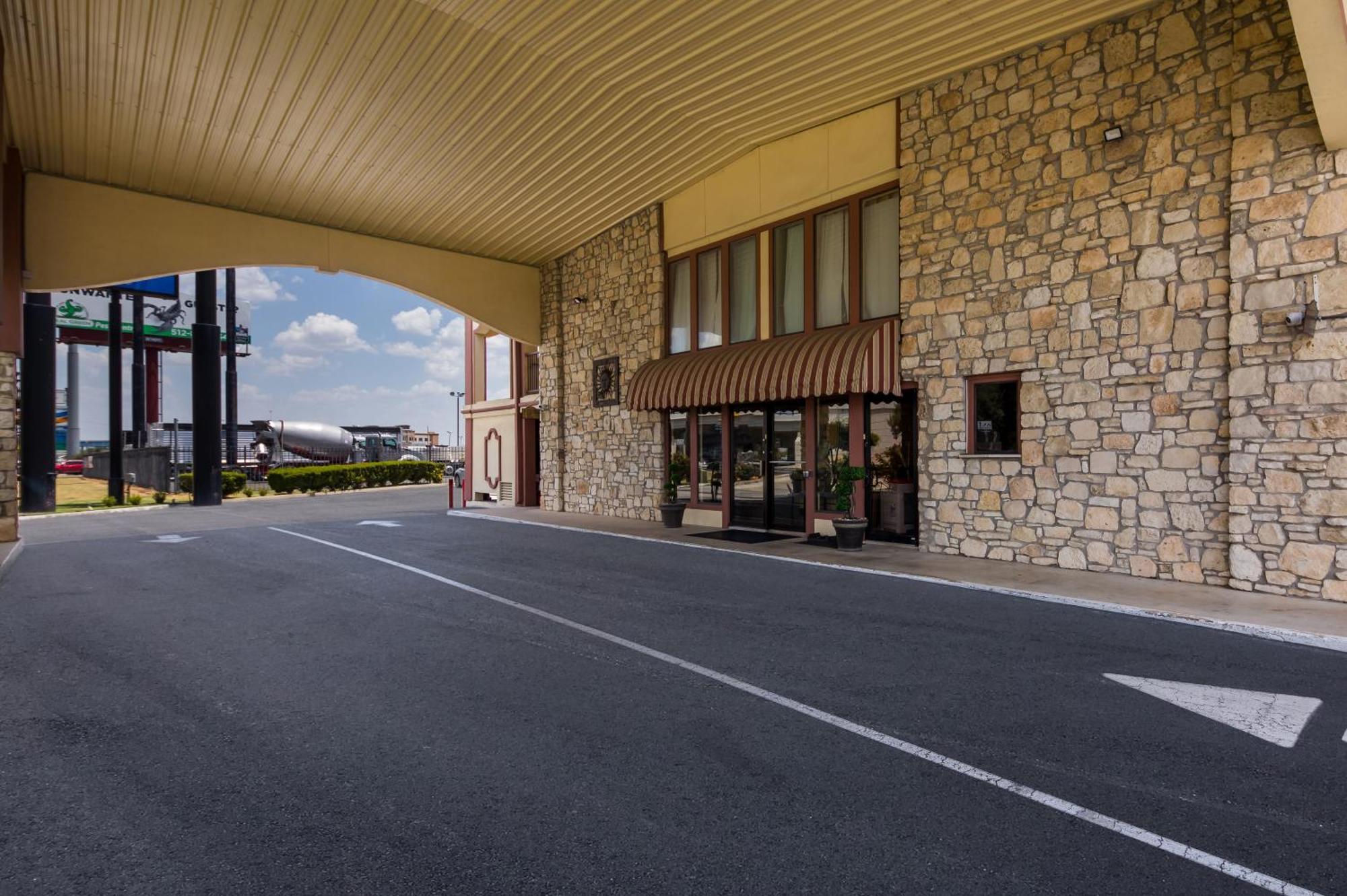 Americas Best Value Inn Buda Eksteriør billede